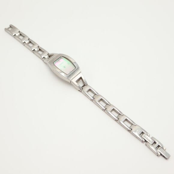 Fossil Womens Pink Barrel 18mm Dial Silver Tone Watch ES9860 with New Battery - Picture 13 of 15